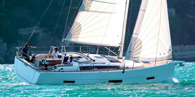 Dufour 390 2019