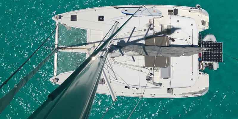 Lagoon 450 2011